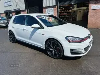 Używany VW Golf VII GTI 2017 Biały Hatchback