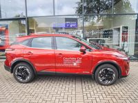 Used Nissan Qashqai Acenta Premium 187 HP (137 kW) 2025 Red SUV