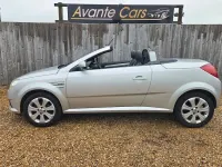 Used Vauxhall Tigra Sport 69 HP (50 kW) 2009 Grey Cabriolet