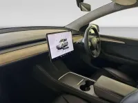 Used Tesla Model Y Long Range AWD 286 kW (389 HP) 2022 White SUV