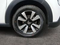 Used Citroën C3 PureTech 83 HP (61 kW) 2024 White Hatchback