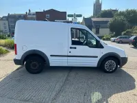 Used Ford Transit Connect 75 HP (55 kW) 2011 White MPV