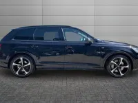 Used Audi Q7 Comfort 381 HP (280 kW) 2021 Black SUV