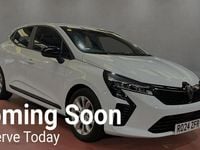 Used Renault Clio V Evolution 2024 White Hatchback