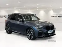 Begagnad BMW X5 M Sport 394 HK (289 kW) 2021 Grå SUV
