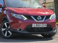 Usado Nissan Qashqai N-TEC 115 CV (84 kW) 2016 Rojo SUV