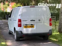 Used Vauxhall Vivaro S 100 HP (73 kW) 2022 White MPV