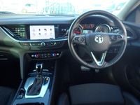 Used Vauxhall Insignia Sport 136 HP (100 kW) 2017 Red Hatchback