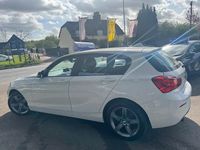 Used BMW 118 Sport Line 2018 White Hatchback