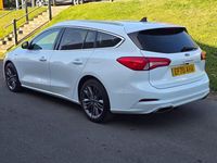 Używany Ford Focus Vignale 120 KM (88 kW) 2020 Biały Kombi