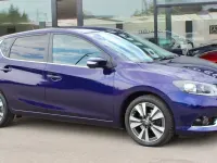 Used Nissan Pulsar N-Connecta 190 HP (139 kW) 2016 Blue Hatchback