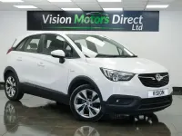 Used Vauxhall Crossland X 81 HP (59 kW) 2019 White SUV