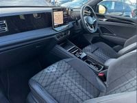 Used VW Tiguan R-line 147 HP (108 kW) 2025 Green SUV