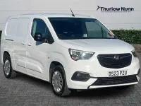 Second-hand Vauxhall Combo S 100 CP (73 kW) 2023 Alb Monovolum