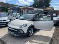 Used Vauxhall Adam Rocks 87 HP (63 kW) 2014 White Hatchback
