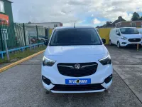 Used Vauxhall Combo 100 HP (73 kW) 2023 White MPV