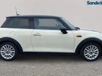 Używany Mini Cooper Hatch 136 KM (100 kW) 2017 Hatchback