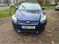 Begagnad Ford Focus Titanium 115 HK (84 kW) 2012 Blå Halvkombi