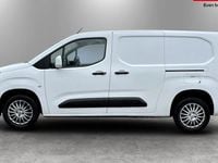 Used Vauxhall Combo Sportive 101 HP (74 kW) 2021 Van