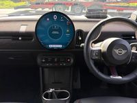 Used Mini Cooper S Hatch 201 HP (147 kW) 2024 Red Hatchback