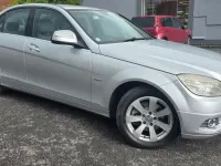 Begagnad Mercedes C220 Elegance 2007 Silver Sedan