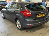 Used Ford Focus Zetec 100 HP (73 kW) 2012 Grey Hatchback