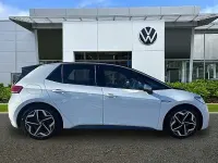 Used VW ID.3 Pro 150 kW (204 HP) 2020 White Hatchback