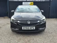 Used Vauxhall Astra Design Edition 123 HP (90 kW) 2016 Black Hatchback