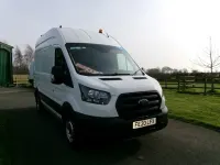 Usado Ford Transit 130 HP (95 kW) 2020 Branco Van