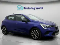 Used Renault Clio Evolution 145 HP (106 kW) 2023 Blue Hatchback