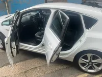 Used Vauxhall Astra Edition 2015 White Hatchback