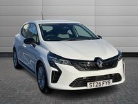 Used Renault Clio V Evolution 90 HP (66 kW) 2025 White  Hatchback