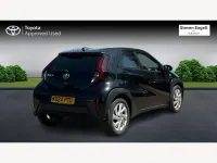 Used Toyota Aygo X PURE 72 HP (52 kW) 2024 Black SUV