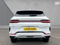 Used BYD Seal U Boost 218 HP (160 kW) 2025 White SUV