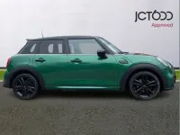 Used Mini Cooper Sport 134 HP (98 kW) 2023 Green Hatchback
