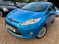 Used Ford Fiesta Titanium 96 HP (70 kW) 2012 Blue Hatchback