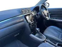 Second-hand Suzuki Vitara SZ5 116 CP (85 kW) 2022 Argintiu SUV