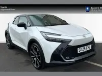 Used Toyota C-HR Sport 220 HP (161 kW) 2025 White SUV