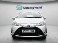 Used Toyota Yaris 101 HP (74 kW) 2020 Silver Hatchback