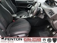 Used Peugeot 308 SW GT-line 130 HP (95 kW) 2019 White Estate