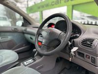 Used Peugeot 206 109 HP (80 kW) 2002 Grey Hatchback