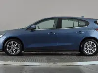 Used Ford Focus Titanium 155 HP (114 kW) 2023 Blue Hatchback