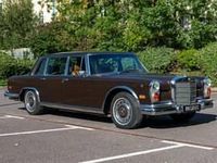 Begagnad Mercedes 600 250 HK (183 kW) 1970 Brun Sedan