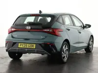 Używany Hyundai i20 Advanced 90 KM (66 kW) 2025 Zielony Hatchback