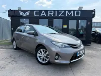 Used Toyota Auris 132 HP (97 kW) 2014 Bronze Hatchback