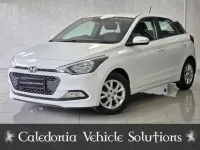 Used Hyundai i20 SE 84 HP (61 kW) 2017 White Hatchback