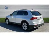 Begagnad VW Tiguan Life 150 HK (110 kW) 2021 Silver SUV