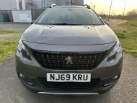 Begagnad Peugeot 2008 GT-line 2019 Grå SUV