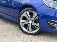 Used Peugeot 308 GT-line 150 HP (110 kW) 2017 Blue Estate