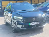 Usado MG ZS Trophy Connect 114 kW (156 HP) 2023 Preto SUV